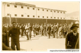 Postal La marineria alzada en la cárcel pública de Valparaíso 1931 - 3