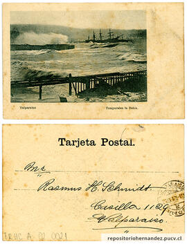 Postal Temporal en la bahía 2 - Valparaíso